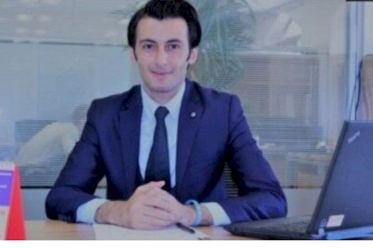 Gənc YAP-çı “Paşa Bank” və Gənclər Fonduna “atıb” — QALMAQAL
