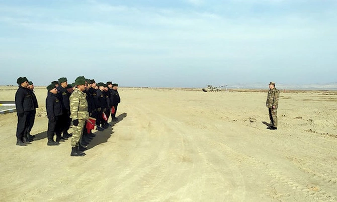 Azərbaycan Ordusunun tank bölmələrinin döyüş hazırlığı yoxlanılıb — FOTO/VİDEO
