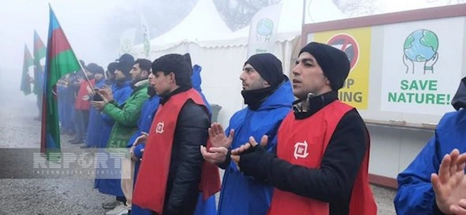 Şuşada Novruz tonqalı qalanıb, aksiya bayram əhvali-ruhiyyəsi ilə davam edir — YENİLƏNİB (FOTO/VİDEO)