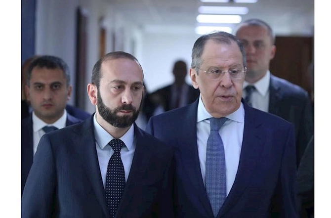 Rusiya Ermənistan-Azərbaycan sərhədinə özü nəzarət etmək istəyir — Lavrov Kremlin niyyətlərini dilə gətirdi