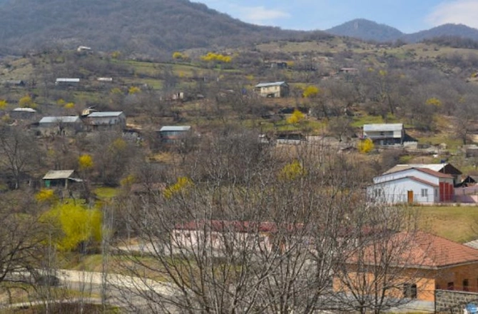 Ermənilər Kəlbəcərin bu kəndində kef edir — FOTOLAR