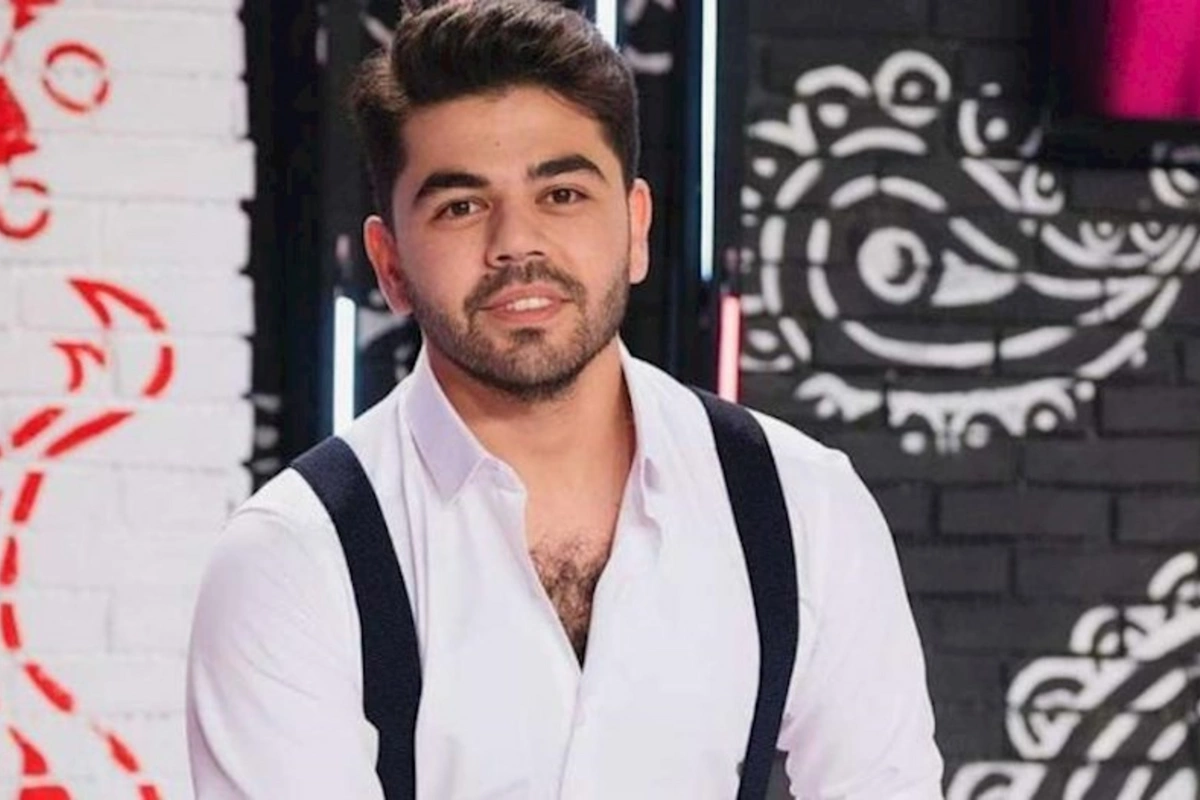 Zülfü “Səs”dəki qalibiyyətindən yazdı