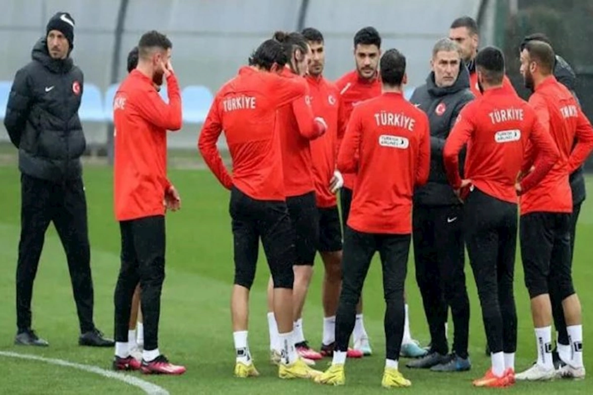 Türkiyə milli futbol komandası Ermənistana getdi