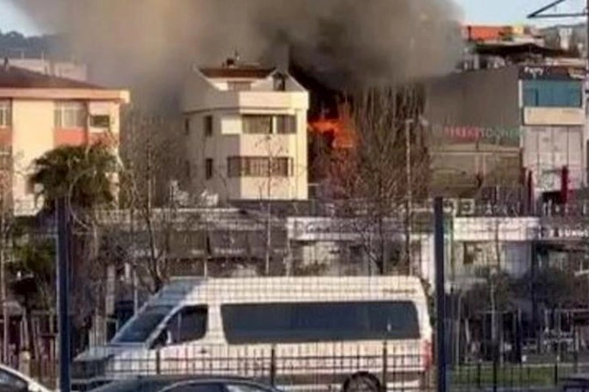 İstanbulda hoteldə yanğın olub, ölənlər və yaralananlar var