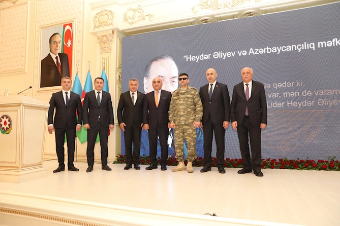 Abşeron rayonunda “Heydər Əliyev İli” çərçivəsində konfrans keçirilib