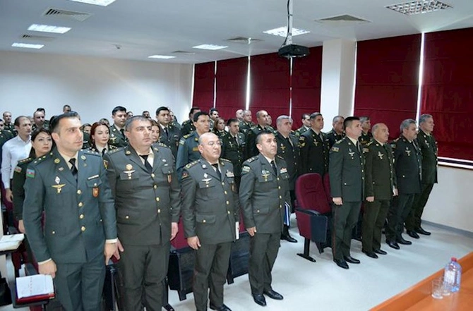 Türkiyəyə göndərilən hərbi həkimlərimizə yeni rütbələr verildi — FOTOLAR