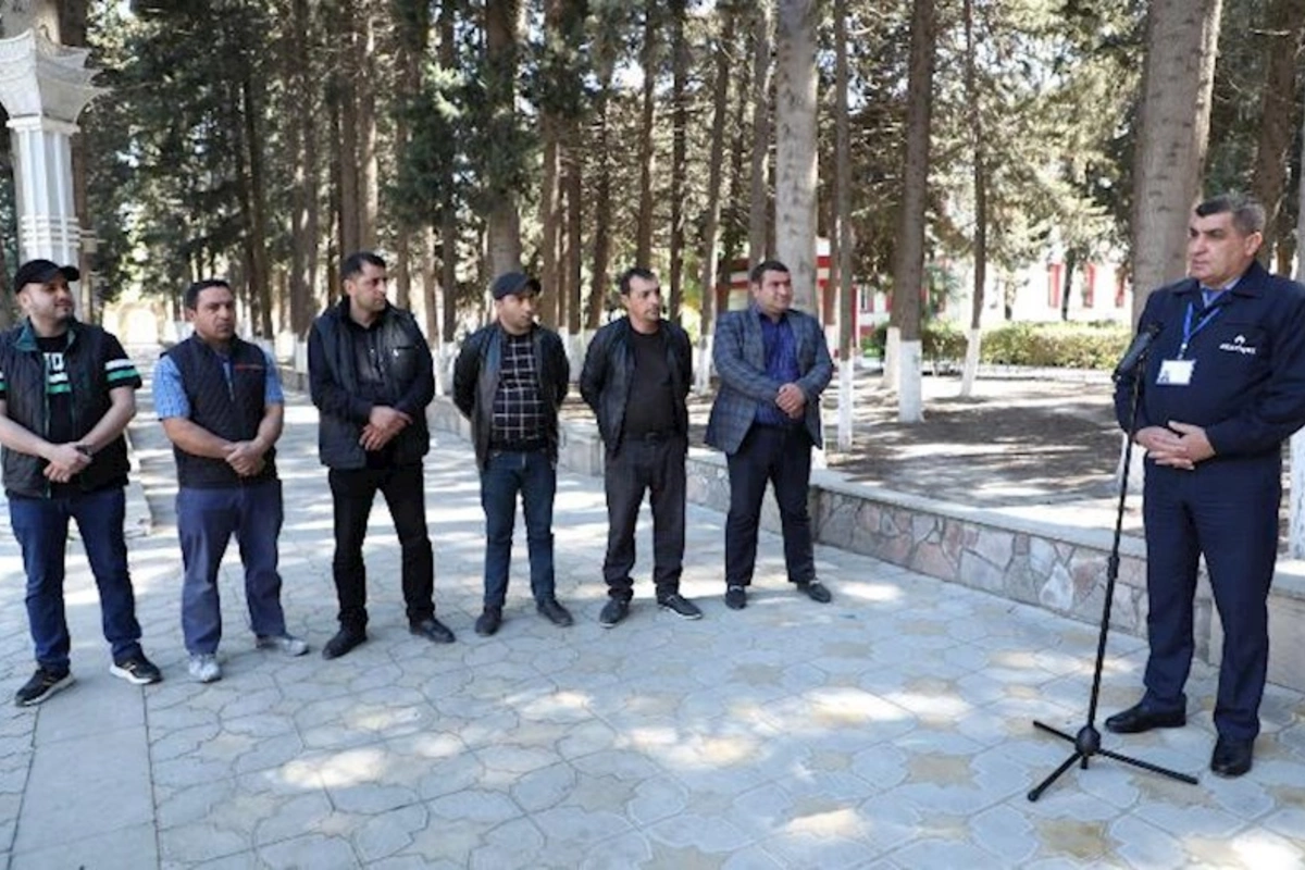 Ağdaşda Açıq mikrofon aksiyası keçirildi — FOTO