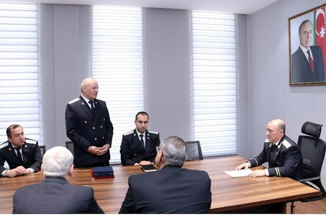 Baş Prokurorluğun xidmət rəhbərinin fəaliyyətinə xitam verilib