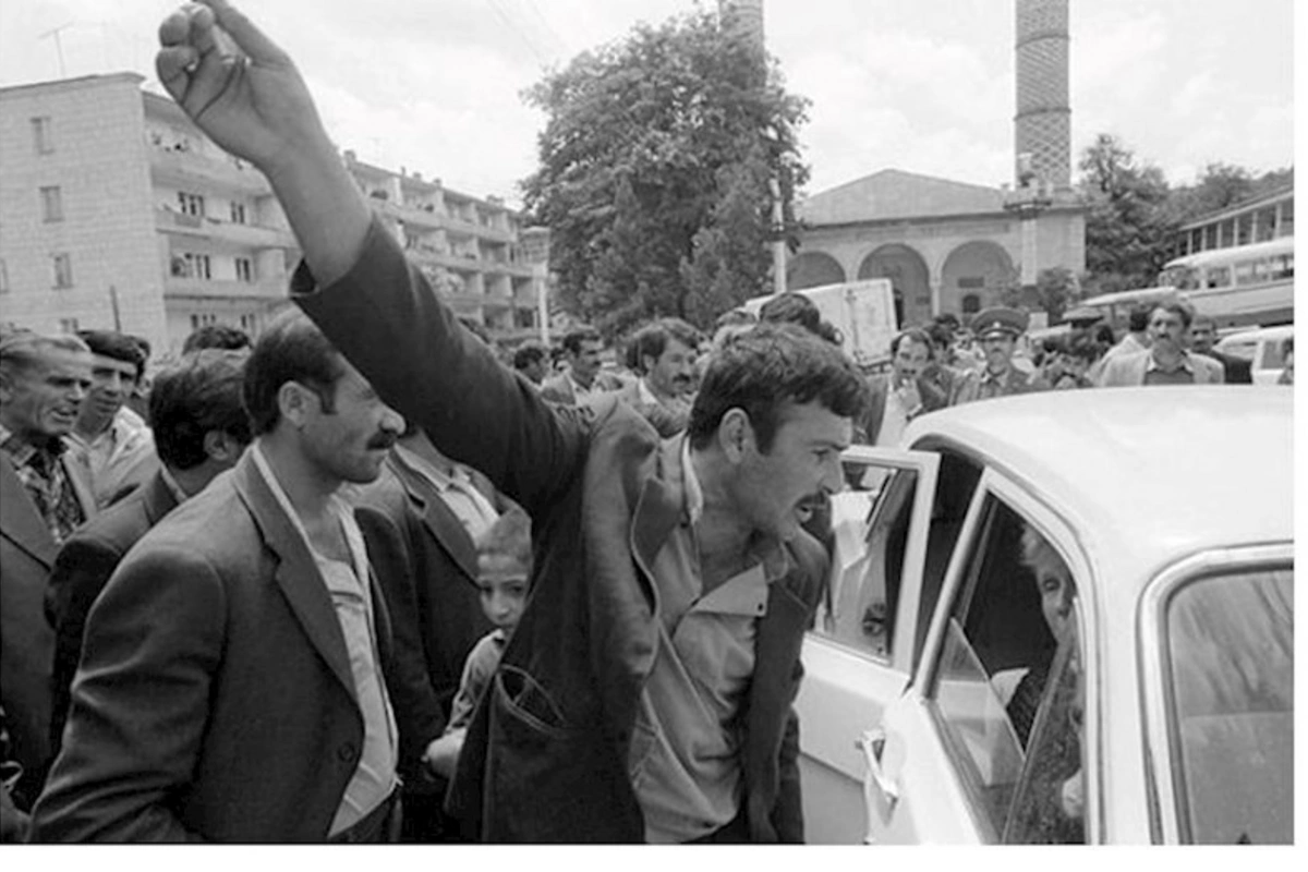 Şuşalı 11 uşaq anasının 35 il əvvəl Vəzirova vurduğu TELEQRAM —İcazə verin Stepanakertdə sovet hakimiyyətini bərpa edim /TARİX