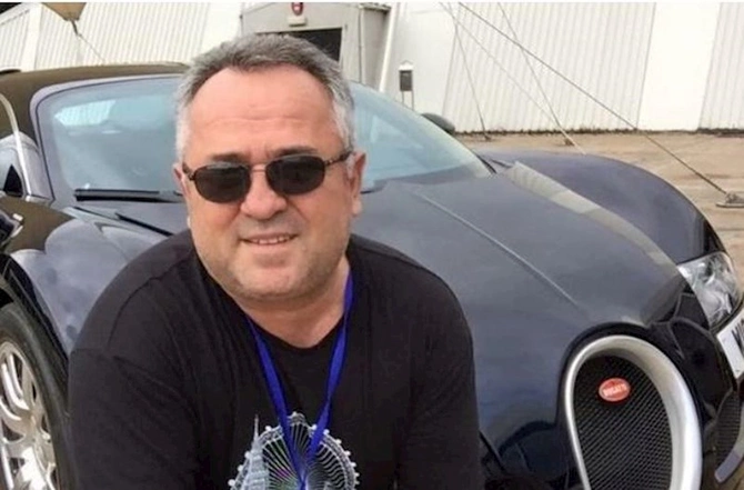 “Leş avtomobillər”, 1 milyardlıq metal qırıntısı: Yeni qadağadan necə ziyansız çıxmalı? — MÜSAHİBƏ (FOTO)