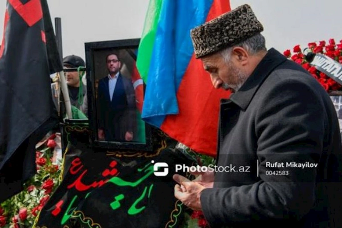 Hacı Şahinin ölümünün üçüncü günündə məzarı başından FOTOREPORTAJ