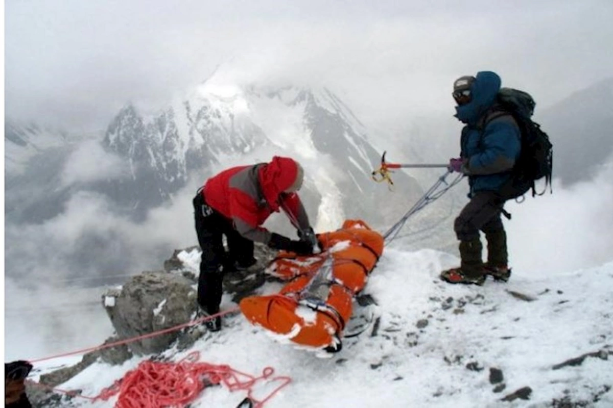 Türkiyədə qar uçqunu nəticəsində 2 alpinist ölüb, 7 nəfər yaralanıb