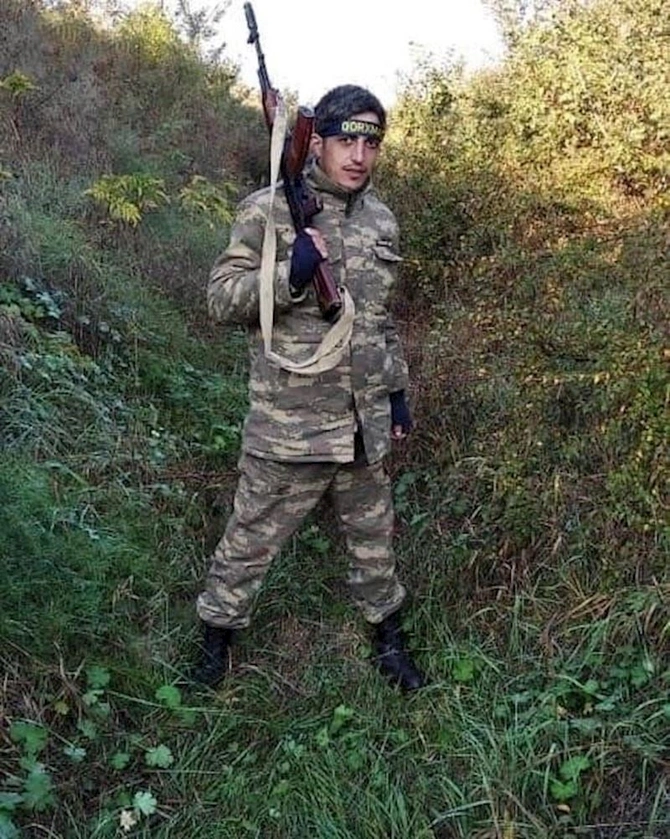 Qorxmaz ləqəbli qazi bədbəxt hadisə nəticəsində vəfat etdi — FOTOLAR Qorxmaz ləqəbli qazi bədbəxt hadisə nəticəsində vəfat etdi — FOTOLAR