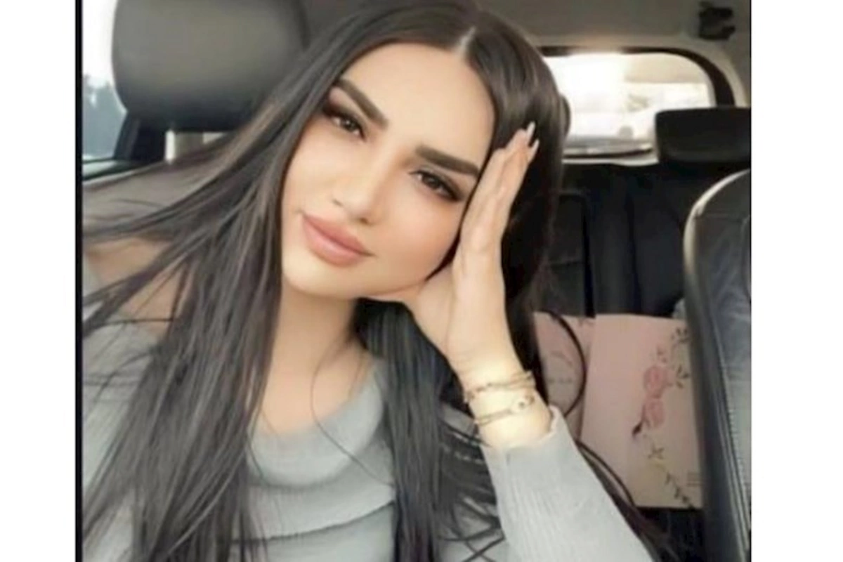 AMEA-nın Tarix İnstitutunun mətbuat katibinin avtomobilinin şüşəsi sındırılıb, pul oğurlanıb — FOTO