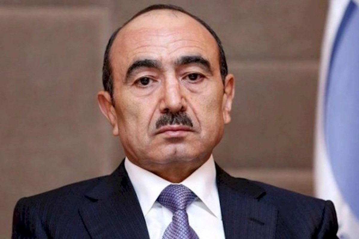 “Əli Həsənovun bu hərəkəti çox böyük səhvdir”
