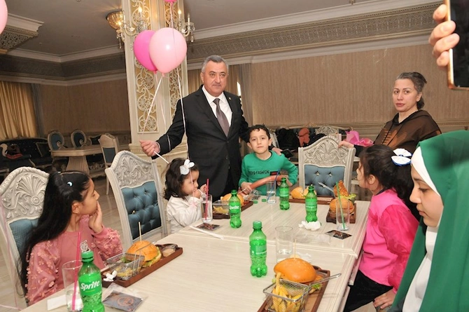 Abşeronda şəhid ailələrinin xanım üzvləri Beynəlxalq Qadınlar Günü münasibətilə təbrik edildi