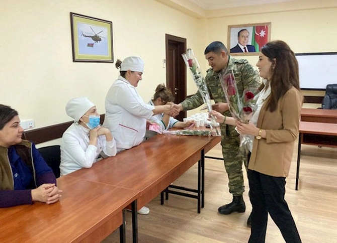 Beynəlxalq Qadınlar Günü münasibətilə Azərbaycan Ordusunda silsilə tədbirlər keçirilib — FOTO/VİDEO Beynəlxalq Qadınlar Günü münasibətilə Azərbaycan Ordusunda silsilə tədbirlər keçirilib — FOTO/VİDEO