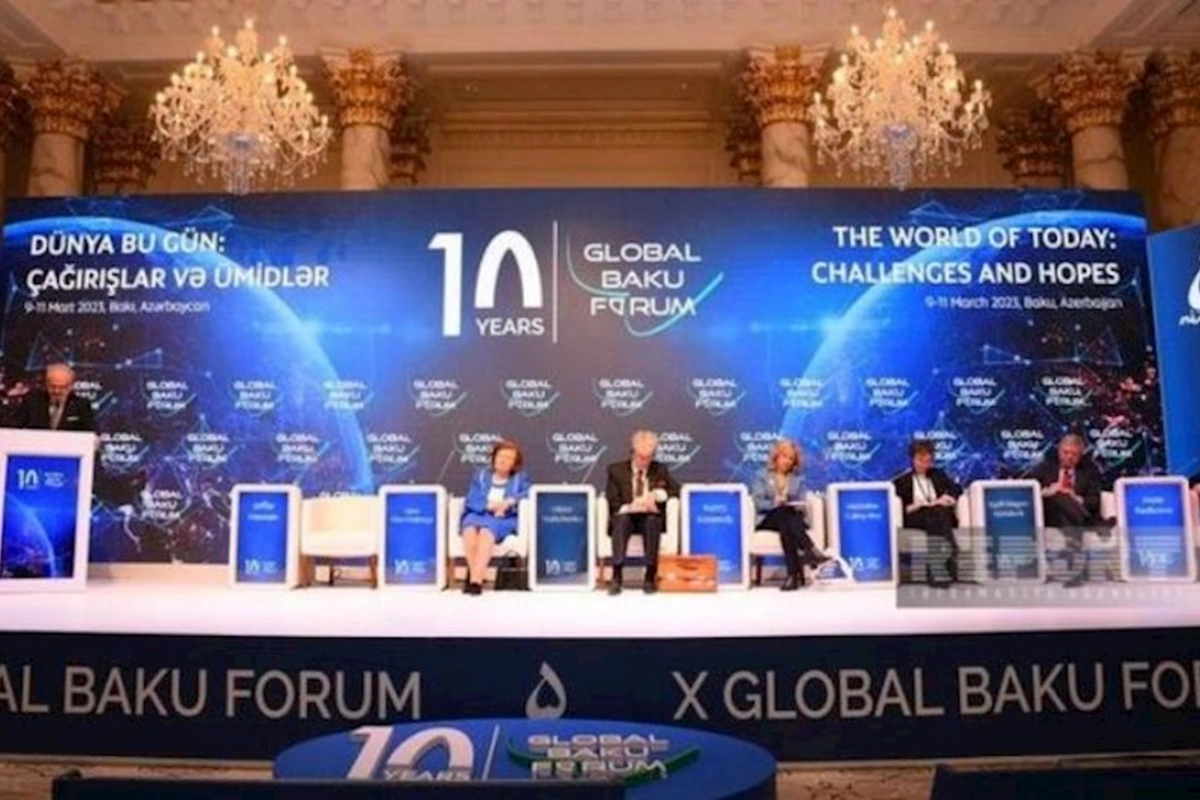 X Qlobal Bakı Forumu çərçivəsində ilk panel iclası keçirilib — FOTO