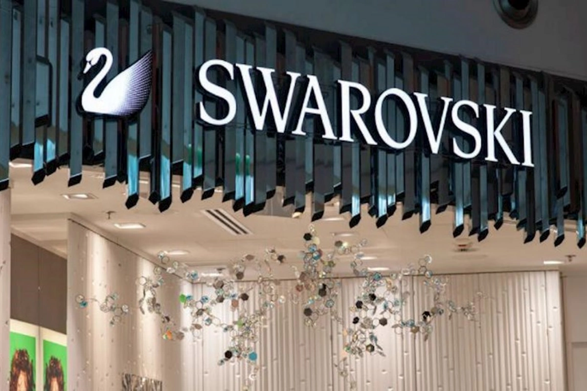 “Swarovski” Rusiya bazarını tam tərk edir