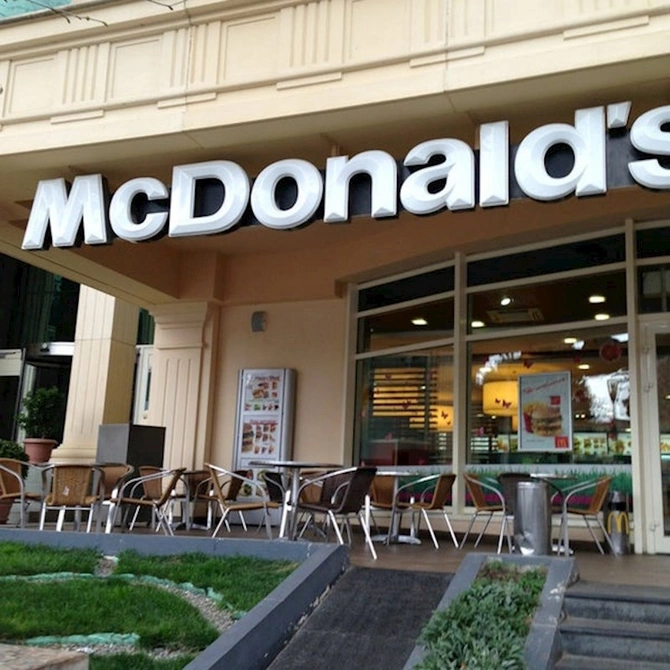 Mütəxəssislərdən HƏYƏCAN TƏBİLİ: “Uşaqlarınızı “McDonalds” yeməklərindən uzaq tutun!” — ŞOK SƏBƏBLƏR