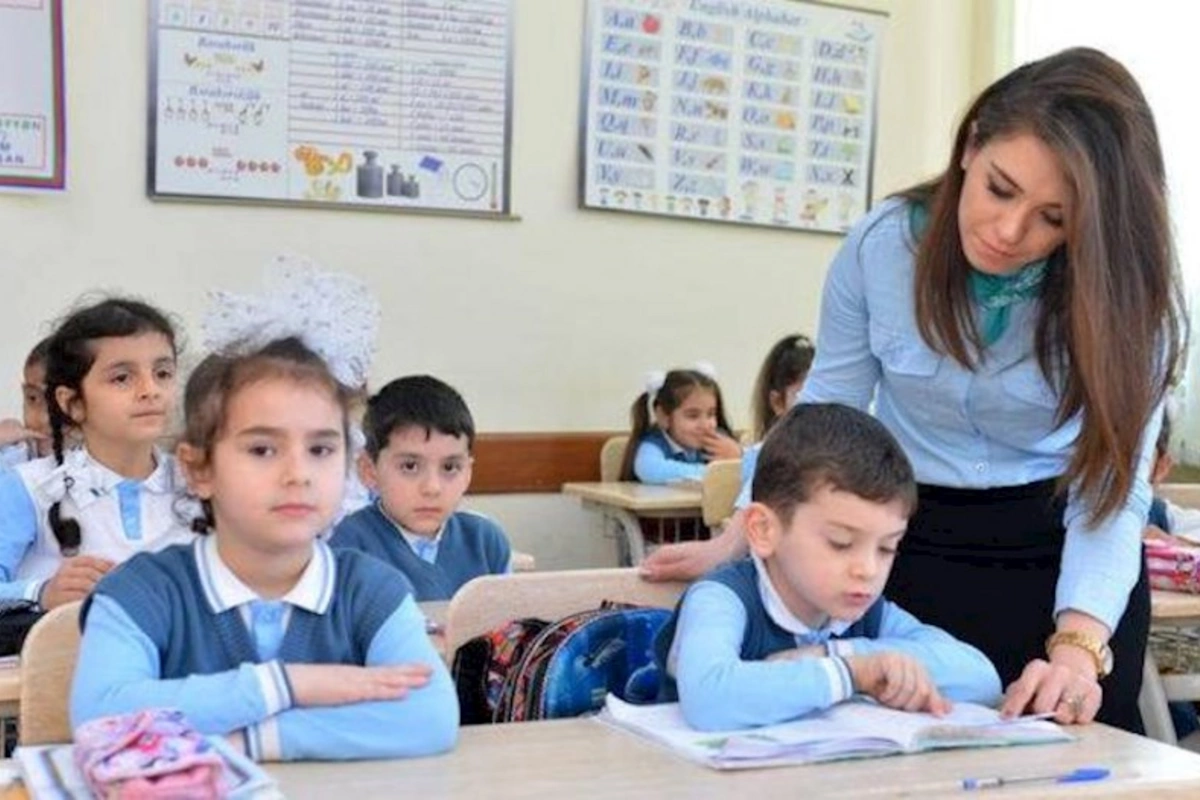 Bakıda müəllimlər nə qədər maaş alır? — RƏSMİ CAVAB
