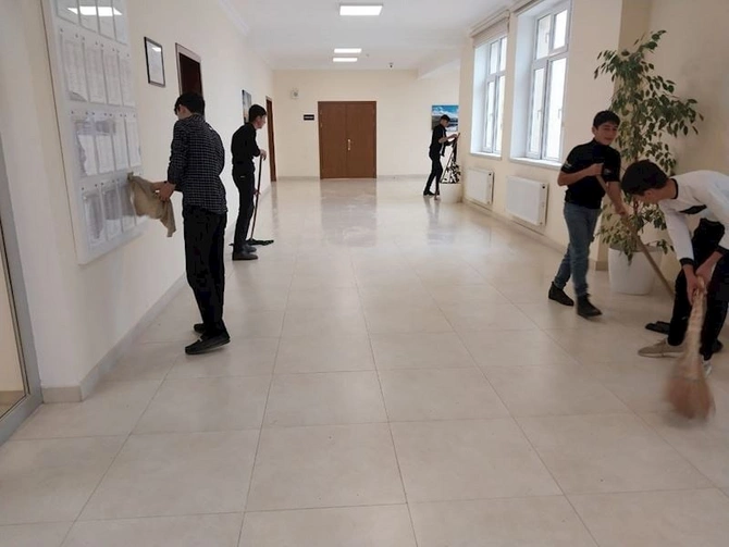 Şagirdlərdən məktəbin xadimələrinə maraqlı hədiyyə — FOTOLAR