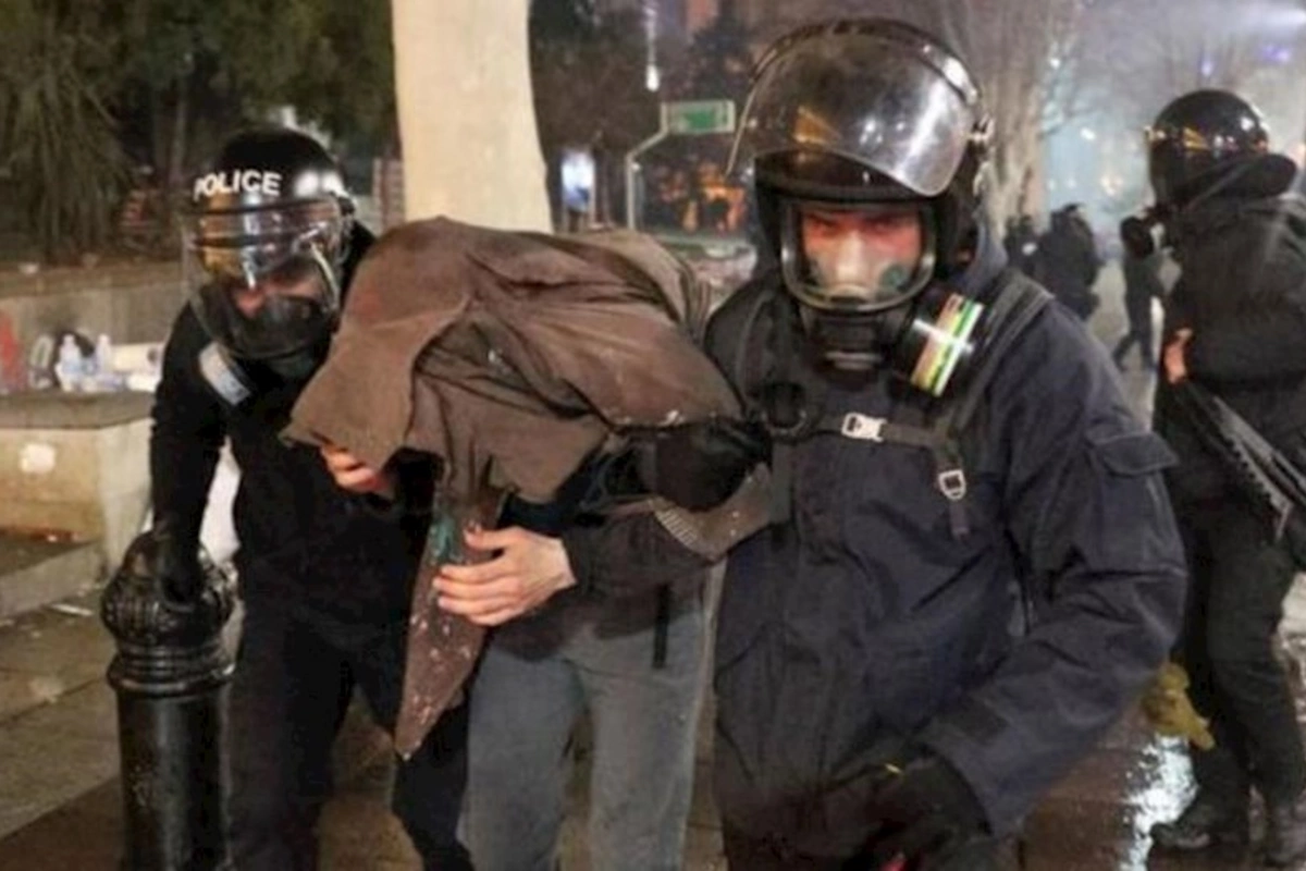 Gürcüstandakı etirazlarda 133 nəfər saxlanıldı