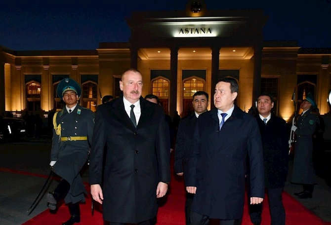 İlham Əliyevin Qazaxıstana rəsmi səfəri başa çatdı — FOTOLAR
