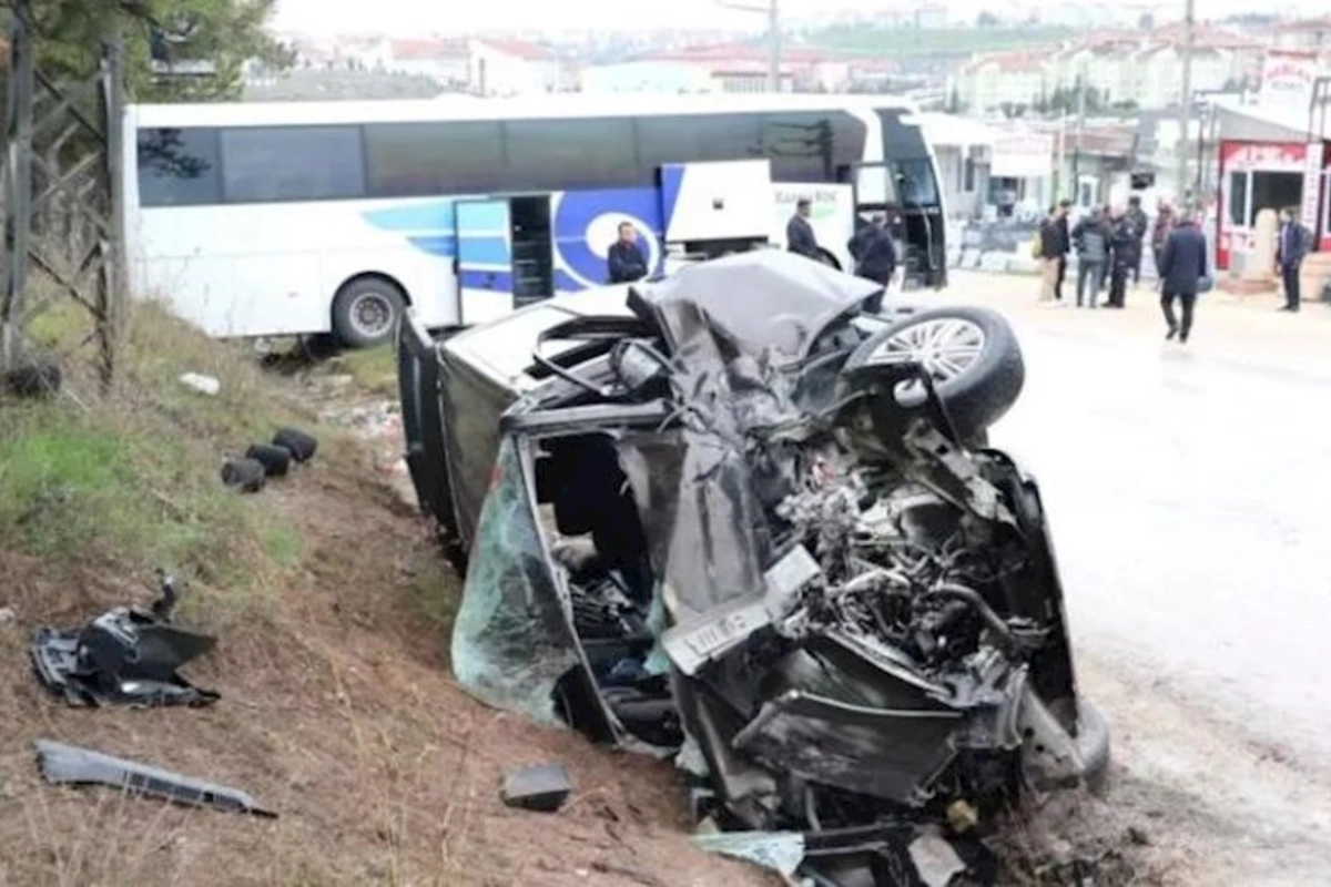 Zəncirvari qəza: 12-si hərbçi olmaqla,14 nəfər yaralandı — VİDEO
