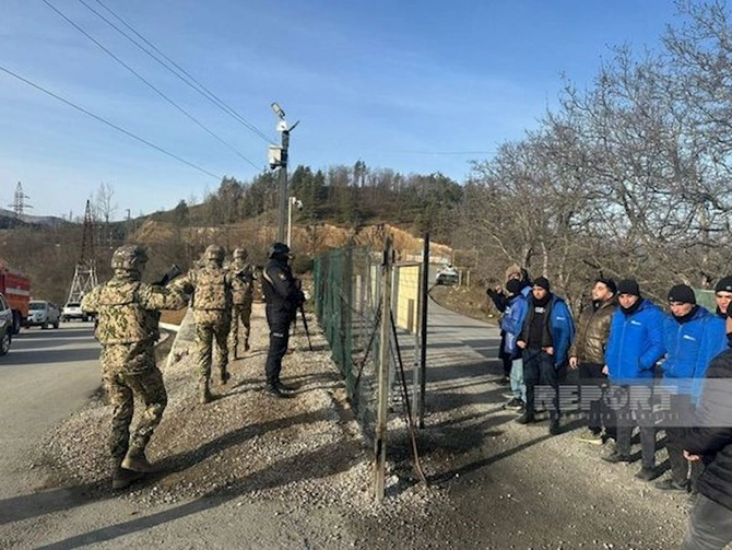 Xankəndi-Laçın yolu: Ekofəalların aksiyası 120 gündür yüksək fəallıqla davam edir — FOTO