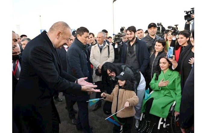 Astanada Heydər Əliyev küçəsinin açılışı olub — YENİLƏNDİ (FOTOLAR)