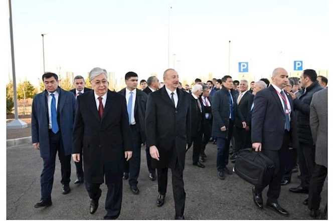 Astanada Heydər Əliyev küçəsinin açılışı olub — YENİLƏNDİ (FOTOLAR)