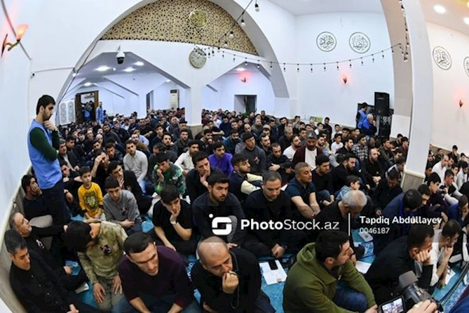 Hacı Şahindən sonra Məşədi Dadaş məscidi — FOTOREPORTAJ Hacı Şahindən sonra Məşədi Dadaş məscidi — FOTOREPORTAJ