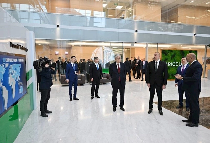 Azərbaycan və Qazaxıstan prezidentləri Astana Beynəlxalq Maliyyə Mərkəzində — FOTOLAR Azərbaycan və Qazaxıstan prezidentləri Astana Beynəlxalq Maliyyə Mərkəzində — FOTOLAR