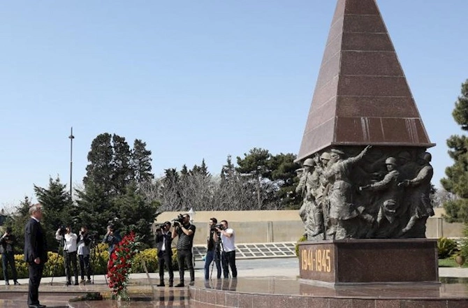Həştərxan vilayətinin qubernatoru Azərbaycanda səfərdə olmuşdur — FOTOLAR