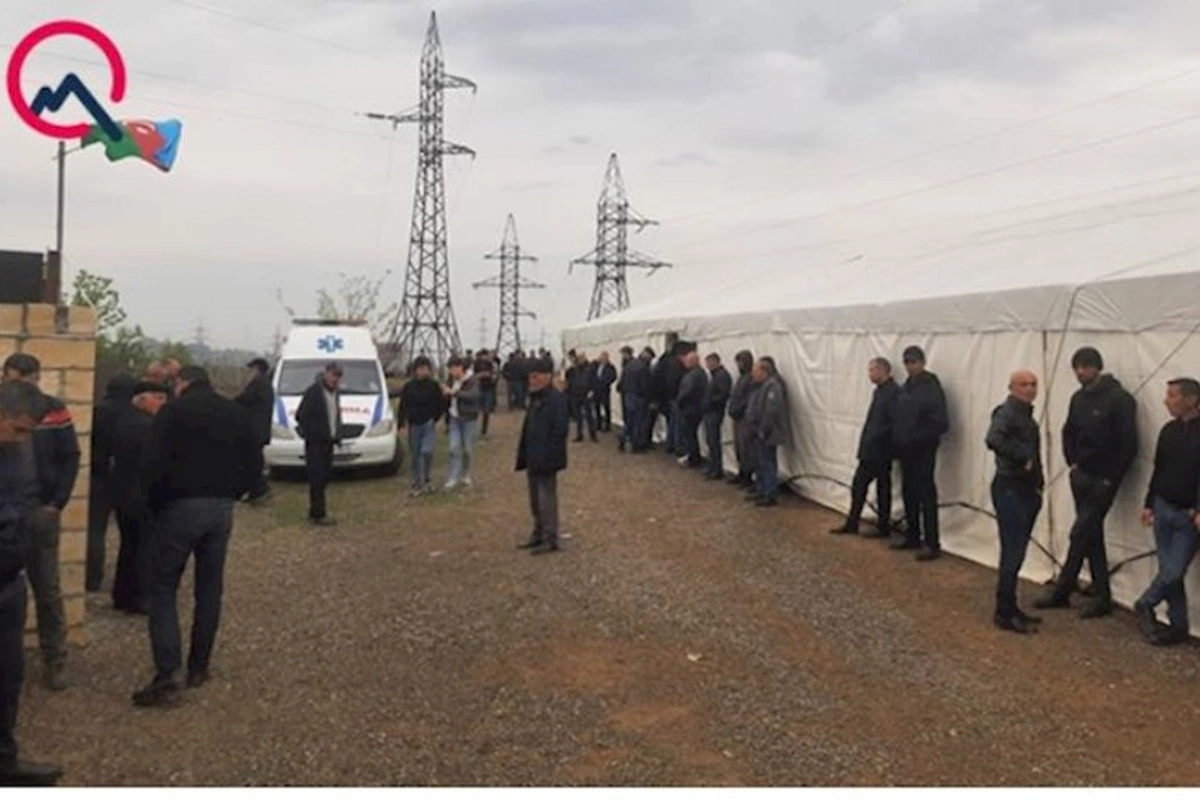 Şəhid Elşad Həsənovla VİDA MƏRASİMİ keçirilir