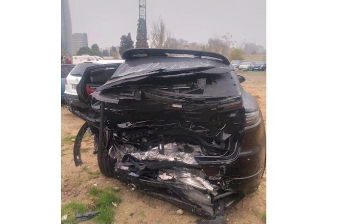 Deyirlər ki, yeni “Porsche” almasan, səni həbsə göndərəcəyəm” Deyirlər ki, yeni “Porsche” almasan, səni həbsə göndərəcəyəm”