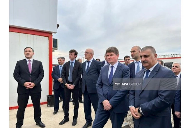 Prezidentin xüsusi nümayəndəsi: Füzulidə 38 binanın inşası ilin sonuna doğru yekunlaşacaq — FOTOLAR Prezidentin xüsusi nümayəndəsi: Füzulidə 38 binanın inşası ilin sonuna doğru yekunlaşacaq — FOTOLAR