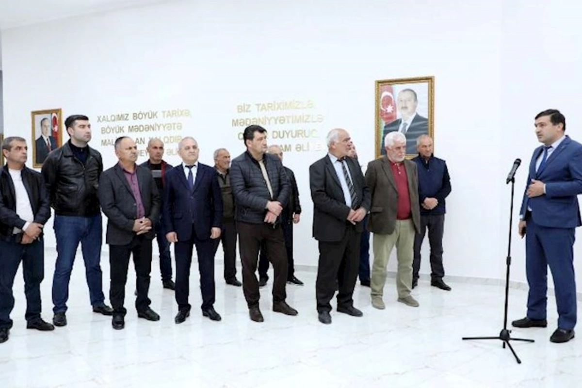 Ağsuda sahibkarlar Açıq mikrofonda müraciətlərini ünvanladılar