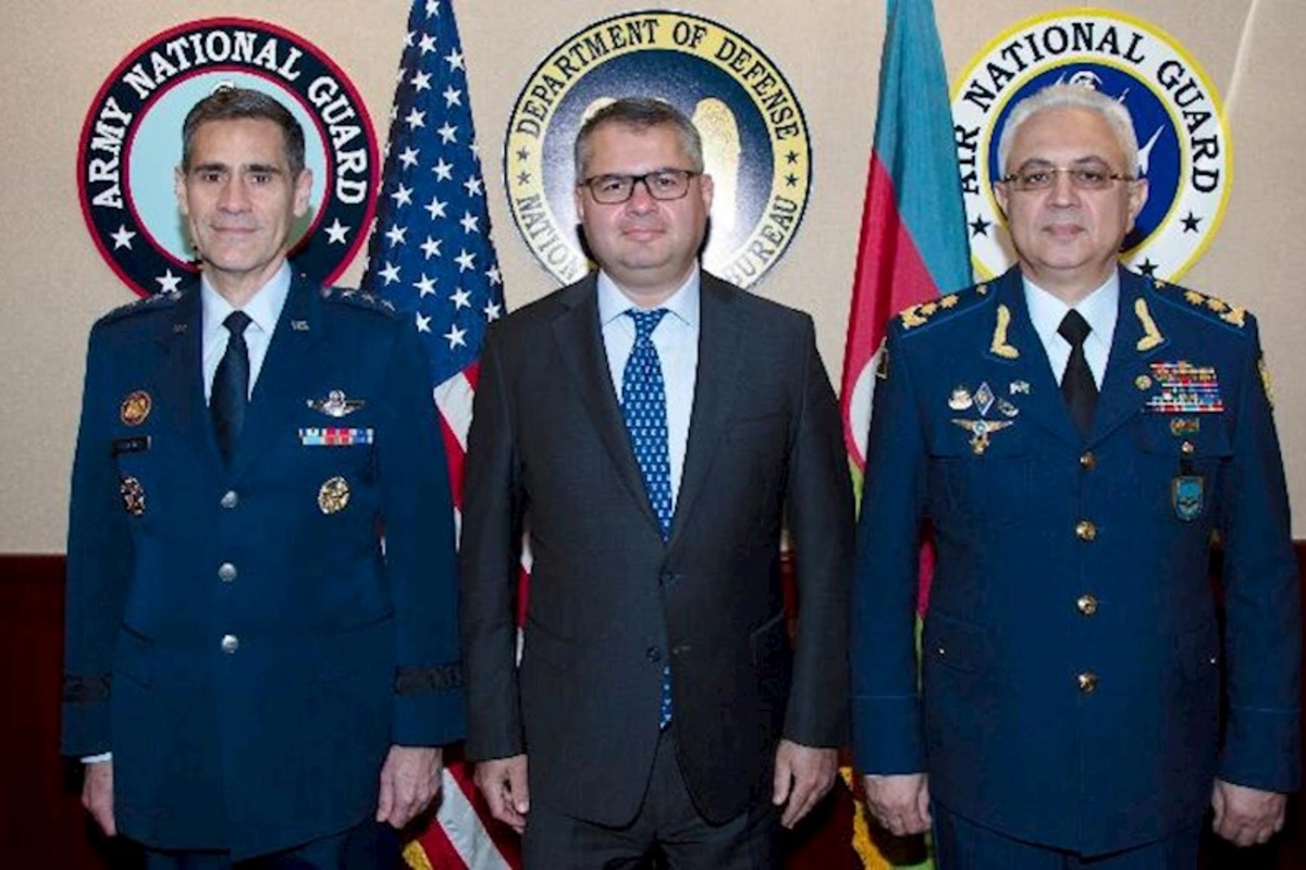 ABŞ-da hərbi pilotların hazırlanması müzakirə edildi