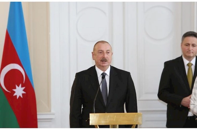 Prezident İlham Əliyev və Jelka Tsviyanoviç mətbuata bəyanatlarla çıxış ediblər — YENİLƏNİB Prezident İlham Əliyev və Jelka Tsviyanoviç mətbuata bəyanatlarla çıxış ediblər — YENİLƏNİB