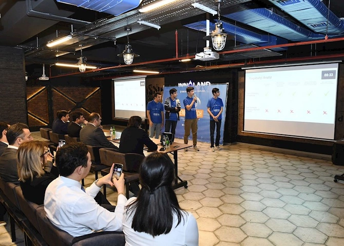 “EnergyTech” hakatonuna start verilib — FOTOLAR “EnergyTech” hakatonuna start verilib — FOTOLAR