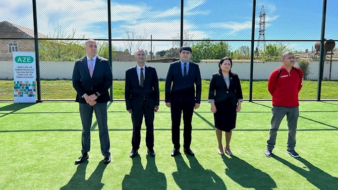 Salyanda mini futbol idman növü üzrə rayon birinciliyi keçirildi — FOTOLAR