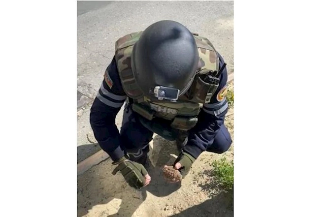 Yasamalda əl qumbarası tapıldı — VİDEO/FOTO