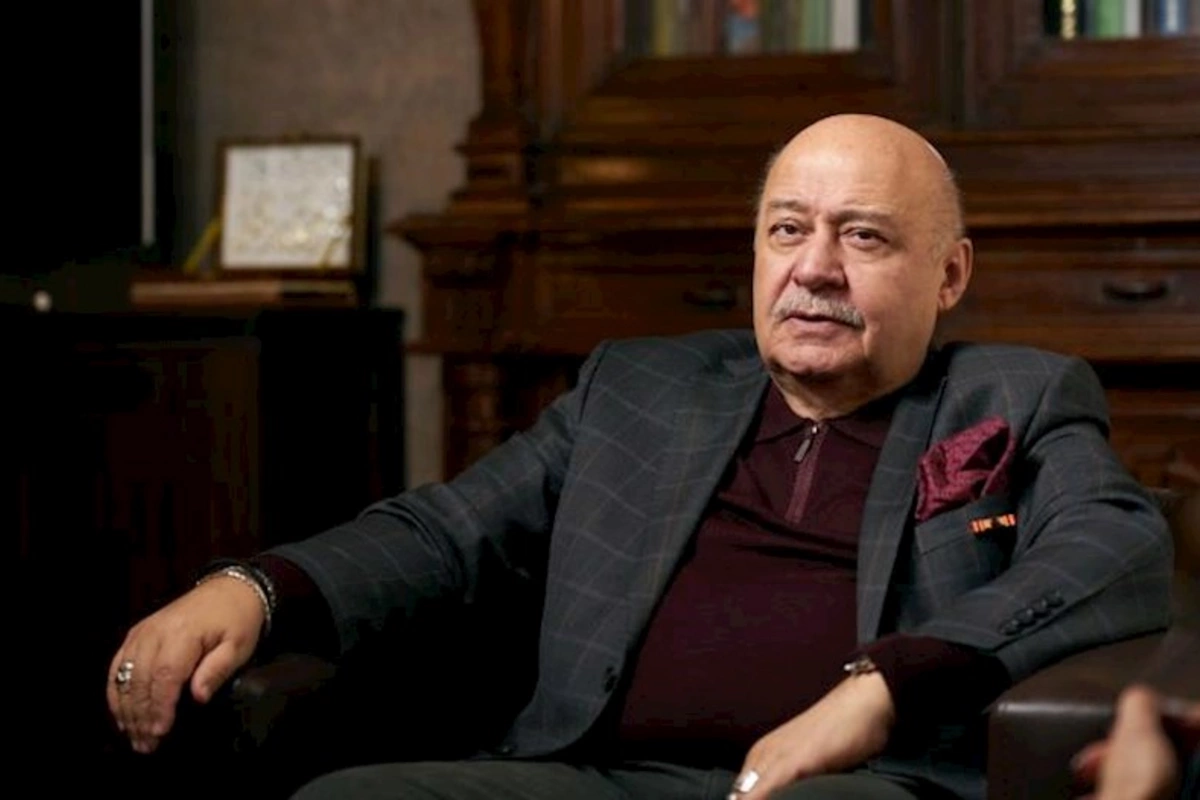 Elbay Qasımzadə 2-ci dərəcəli “Əmək” ordeni ilə təltif edildi