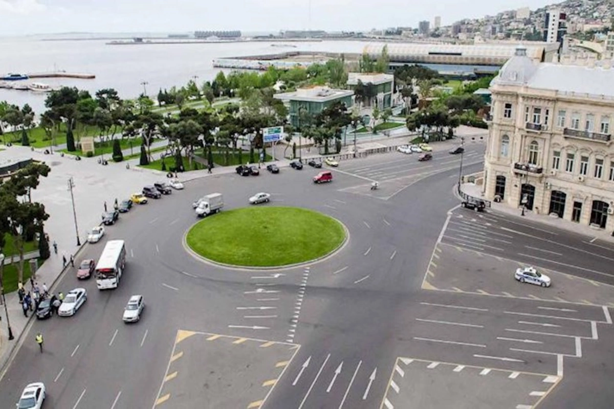 “Formula-1”ə görə bağlanan yollar açıldı