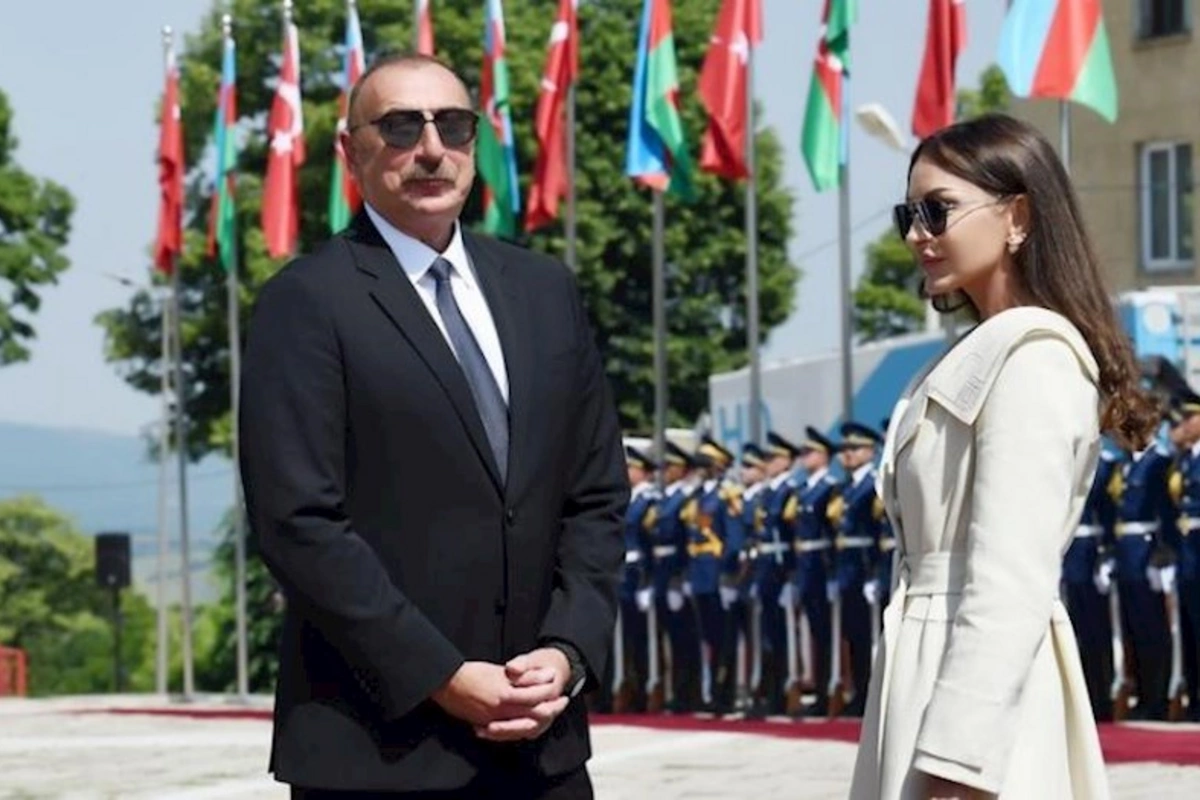 İlham Əliyev və Mehriban Əliyeva türkiyəli atletləri təbrik ediblər