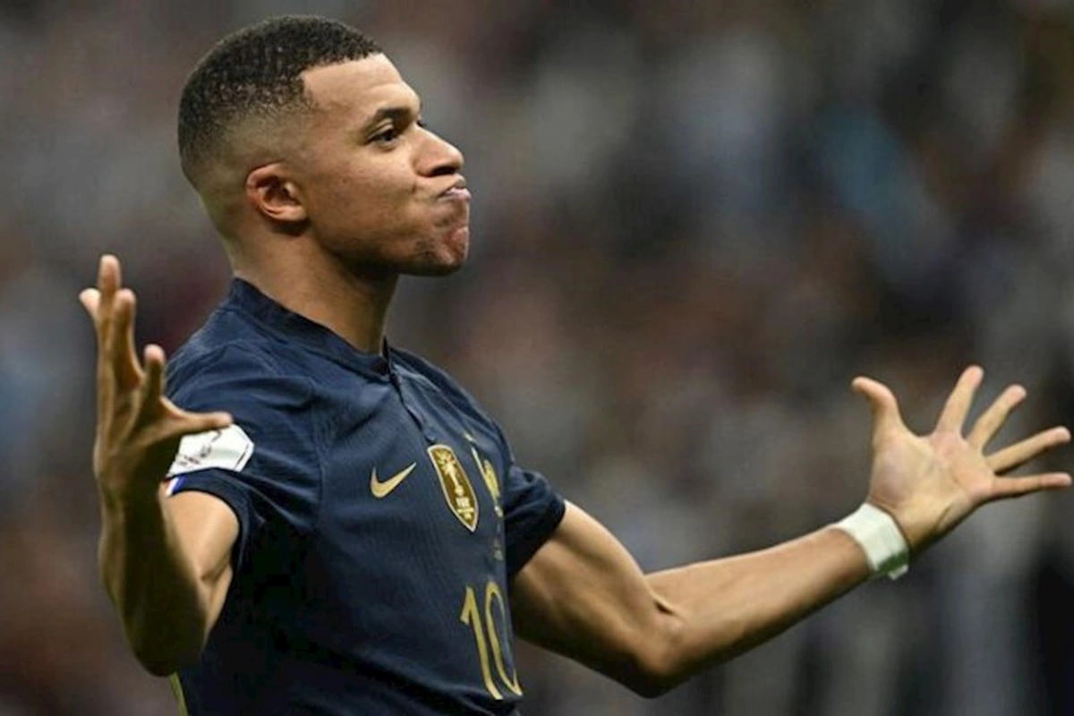 Mbappe PSJ-nin əsas heyətinə qayıtdı