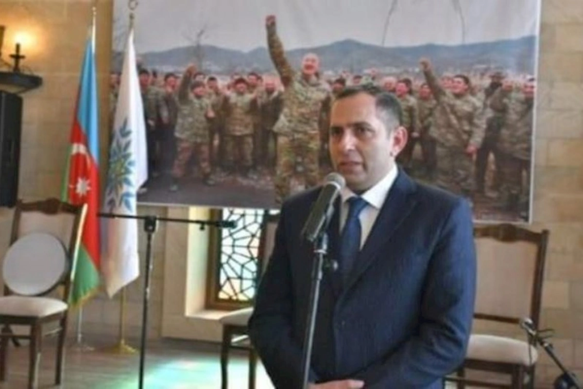 Aydın Yusifov: Ermənistanla düşmən olsaq da, amma bayrağına, özünə hörmətlə yanaşmışıq