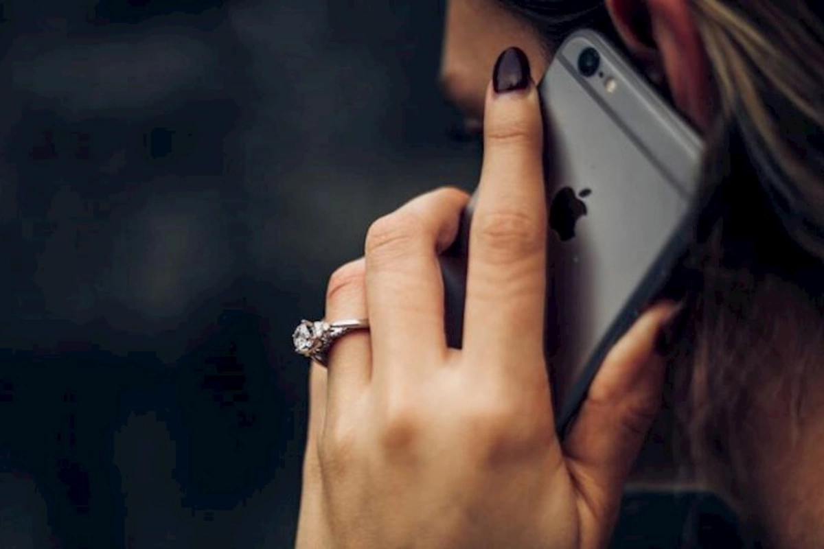 Telefonlar həmişə dinlənilir?